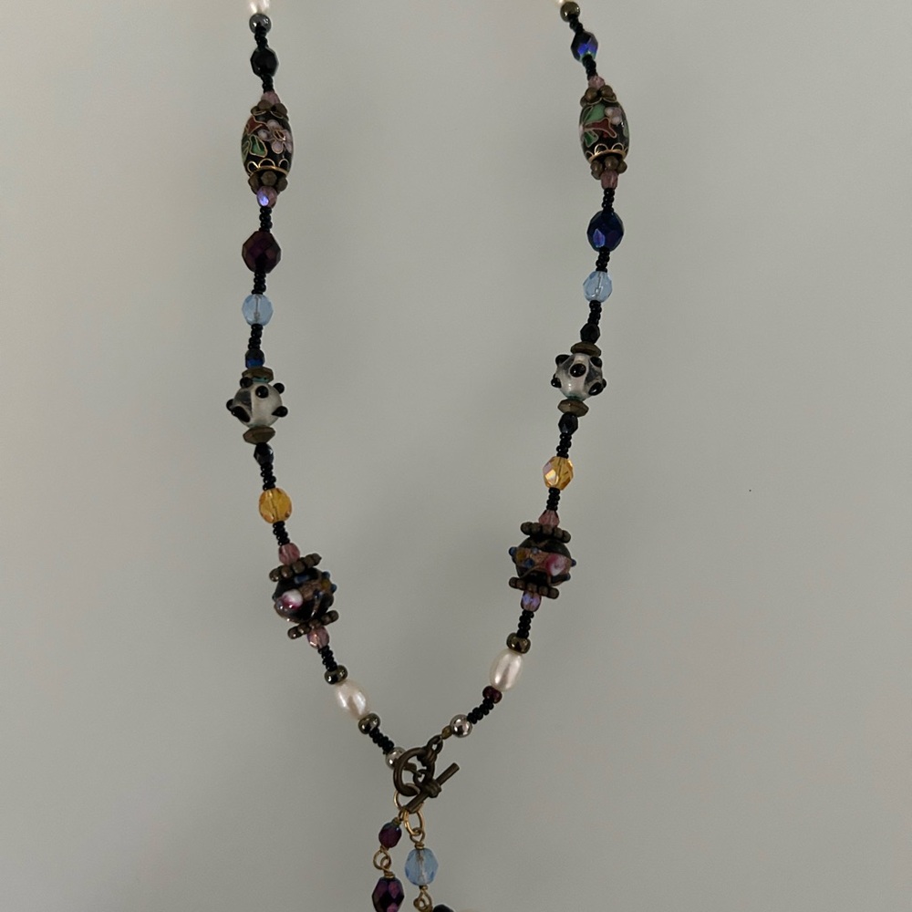 Elegant Multicolor Beaded Necklace
